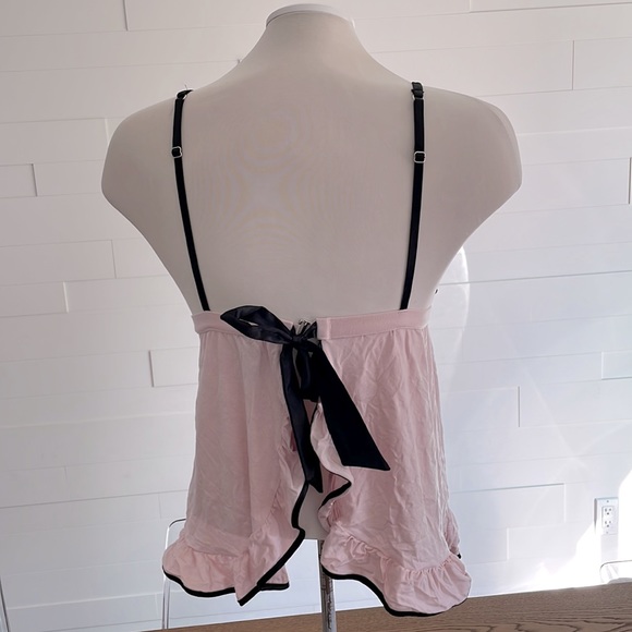M Victoria’s Secret Baby Doll Intimate - soft pink/black, ruffles - Picture 4 of 10